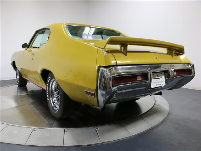 1971 Gold Buick GS --