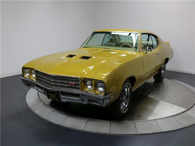 1971 Gold Buick GS --