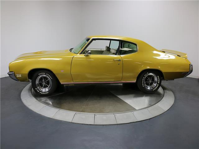 1971 Gold Buick GS --