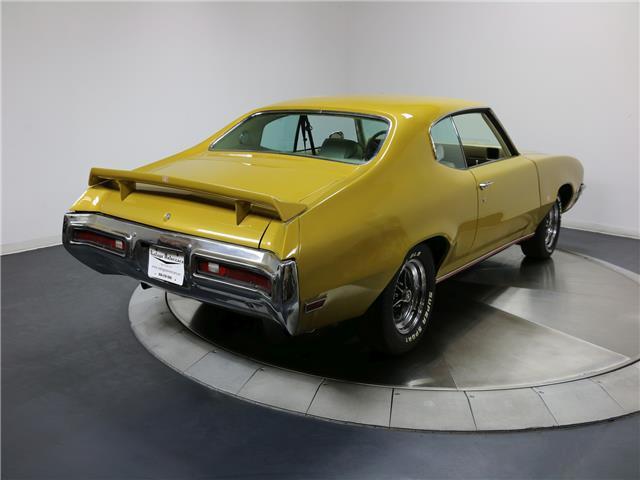1971 Gold Buick GS --