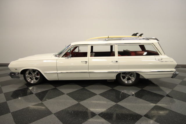 1963 White Chevrolet Bel Air/150/210 Wagon