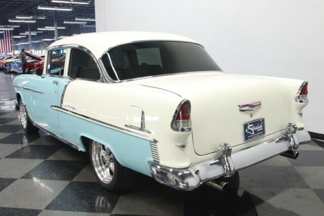 1955 Light Turqouise Chevrolet Bel Air/150/210 Coupe
