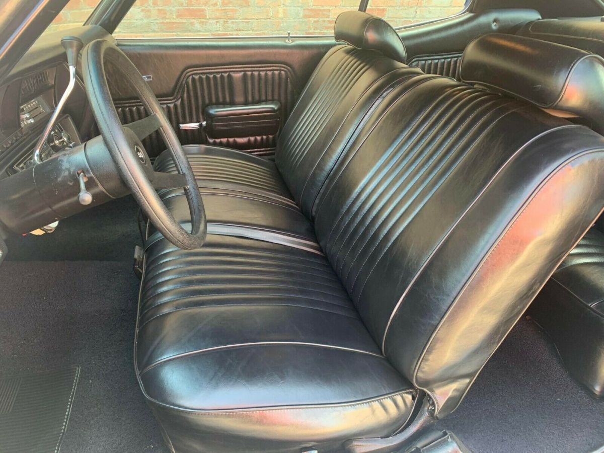 1972 Blue Chevrolet Chevelle Coupe