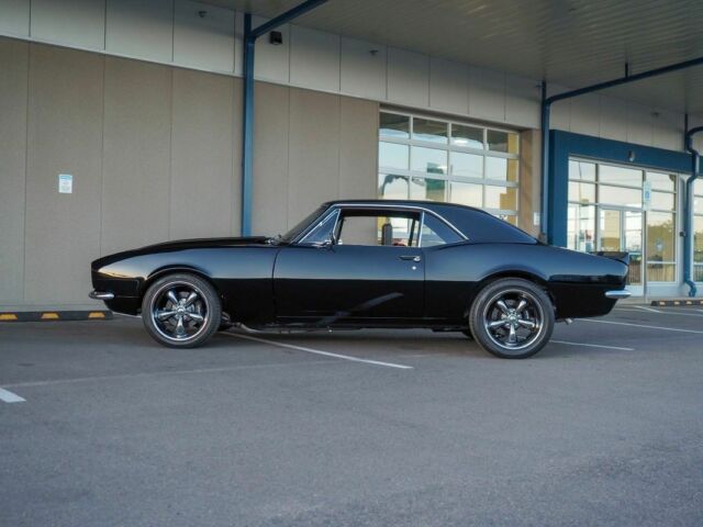 1967 Black Chevrolet Camaro --