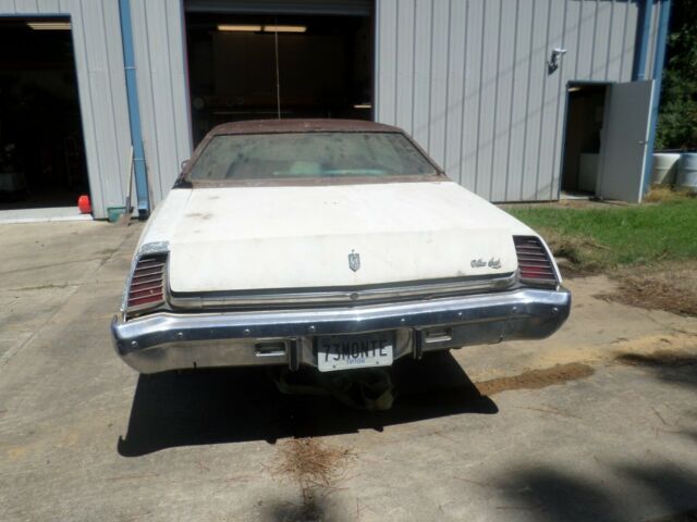 1973 White Chevrolet Monte Carlo Coupe