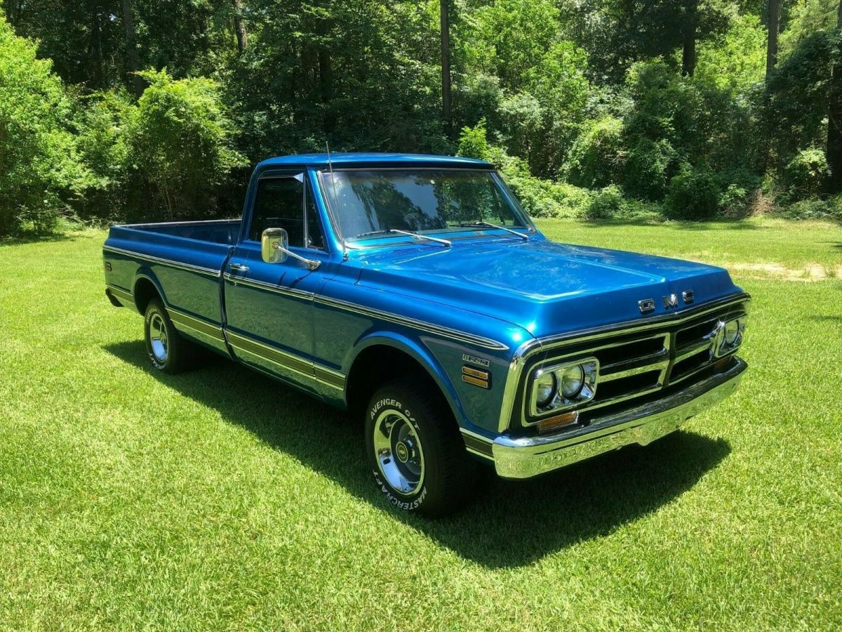 1969 Blue GMC Sierra 1500