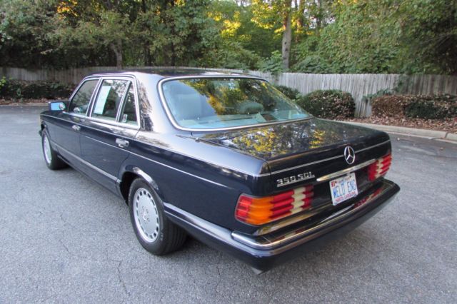 1991 Blue Mercedes-Benz S-Class Sedan
