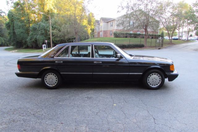 1991 Blue Mercedes-Benz S-Class Sedan