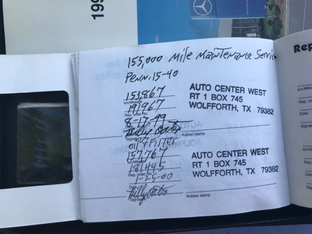 1991 Blue Mercedes-Benz 300-Series