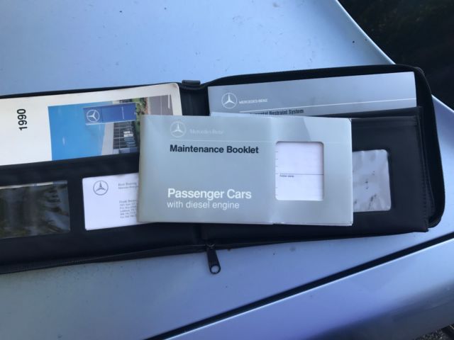 1991 Blue Mercedes-Benz 300-Series