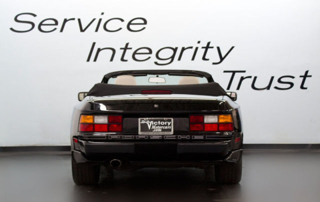1990 BLACK W/ BLACK TOP Porsche 944 Convertible