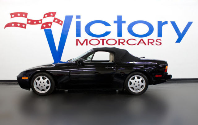 1990 BLACK W/ BLACK TOP Porsche 944 Convertible