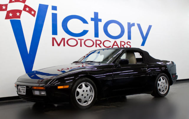 1990 BLACK W/ BLACK TOP Porsche 944 Convertible