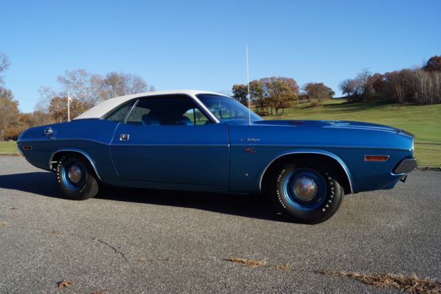1970 Blue Dodge Challenger Coupe
