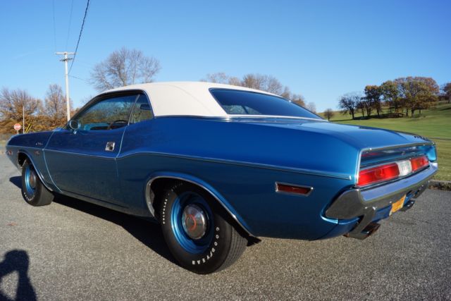 1970 Blue Dodge Challenger Coupe