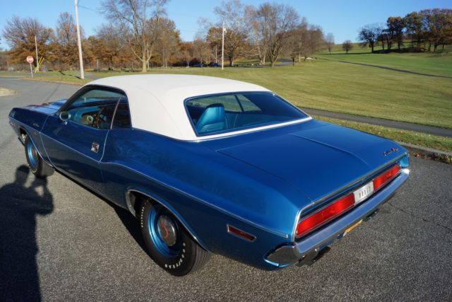 1970 Blue Dodge Challenger Coupe
