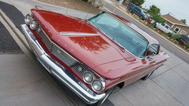 1960 Pontiac Bonneville Coupe