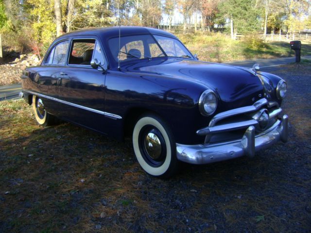 1949 Blue Ford Deluxe Sedan