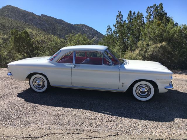 1960 White Chevrolet Corvair Coupe