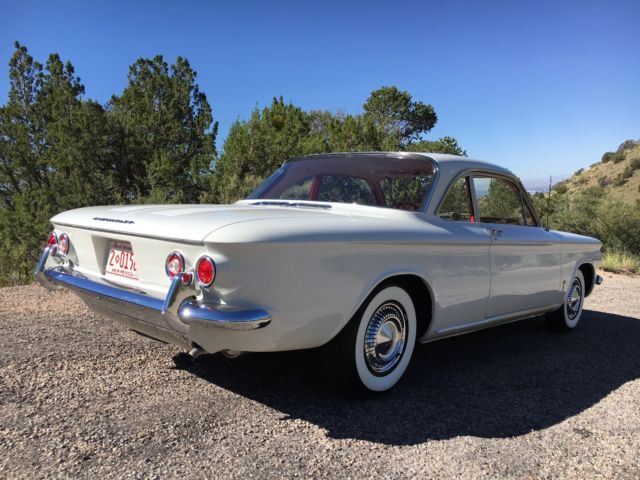1960 White Chevrolet Corvair Coupe