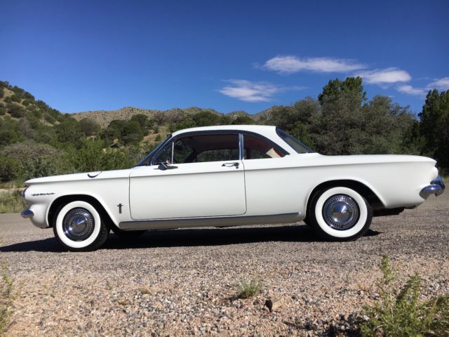 1960 White Chevrolet Corvair Coupe