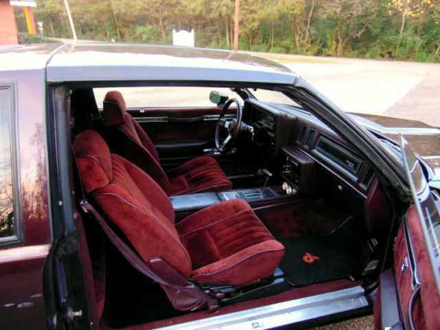 1987 BLACK CHERRY Buick Grand National COUPE