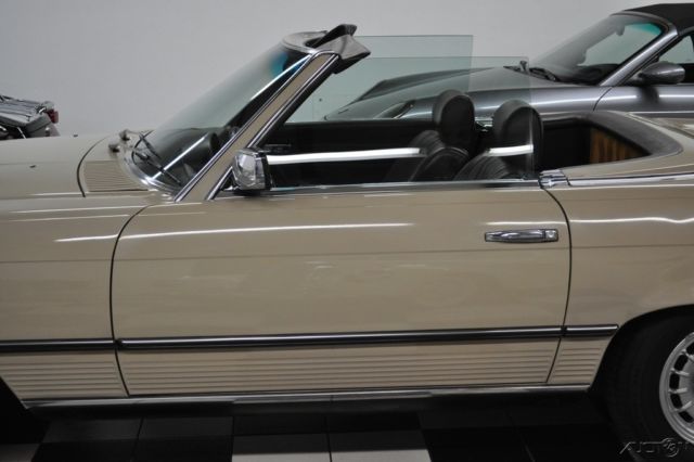 1981 White Mercedes-Benz SL-Class Other