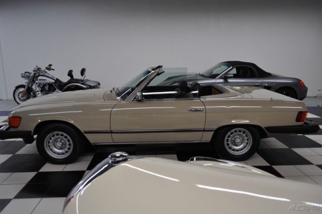 1981 White Mercedes-Benz SL-Class Other