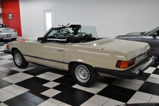 1981 White Mercedes-Benz SL-Class Other