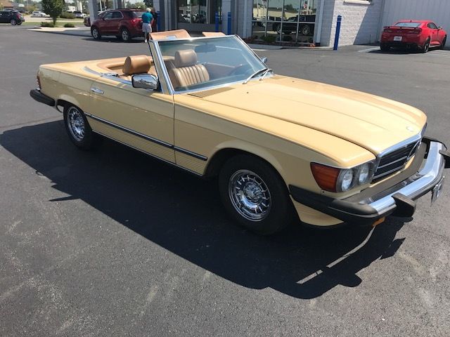 1981 Yellow Mercedes-Benz SL-Class