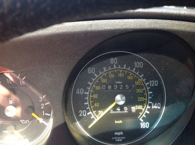 1985 White Mercedes-Benz SL-Class Convertible