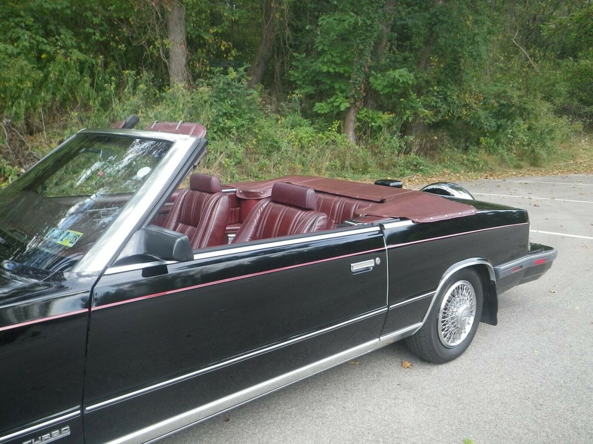1986 Black Chevrolet CORVAIR Convertible