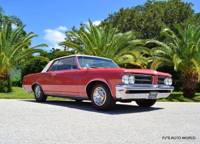 1964 Red Pontiac GTO