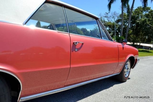 1964 Red Pontiac GTO