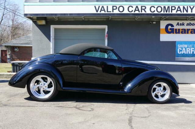 1939 Black Ford Cabriolet Coupe