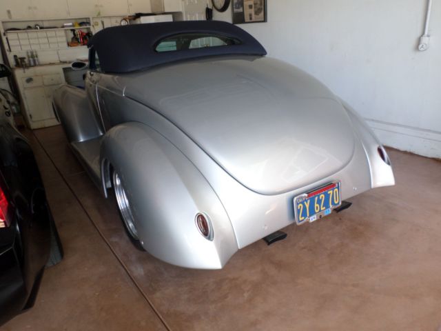 1939 Silver Replica/Kit Makes ROADSTER Convertible