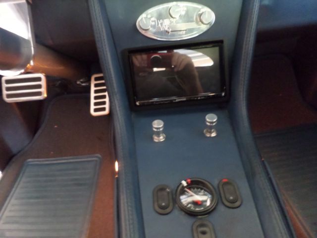 1939 Silver Replica/Kit Makes ROADSTER Convertible