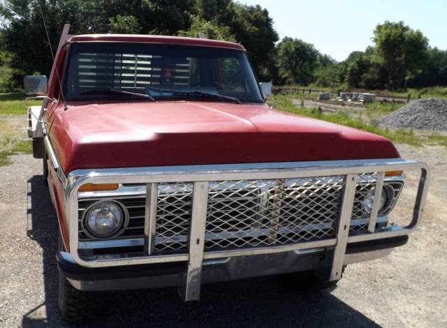 1976 Red Ford F-100 Extended Crew Cab Pickup