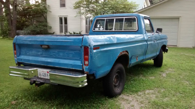 1973 Blue Ford F-100 Standard Cab Pickup