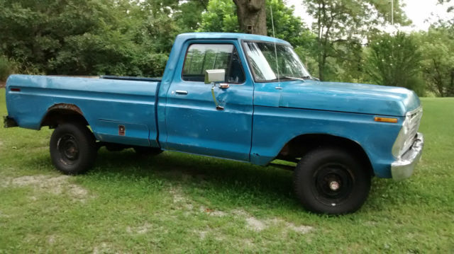 1973 Blue Ford F-100 Standard Cab Pickup