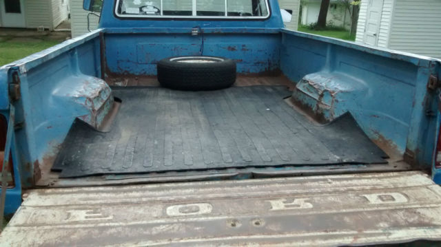 1973 Blue Ford F-100 Standard Cab Pickup