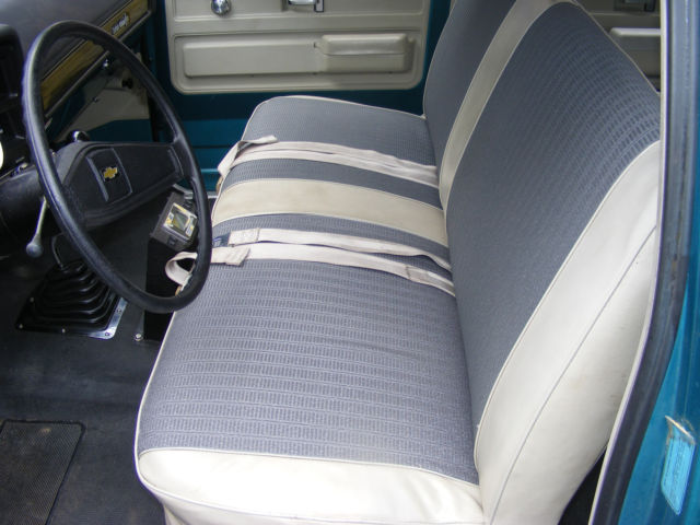 1973 Chevrolet Suburban