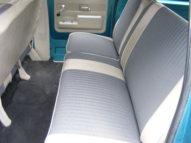 1973 Chevrolet Suburban