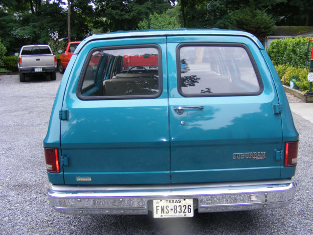 1973 Chevrolet Suburban