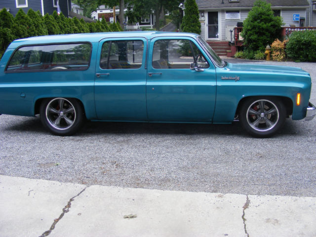1973 Chevrolet Suburban