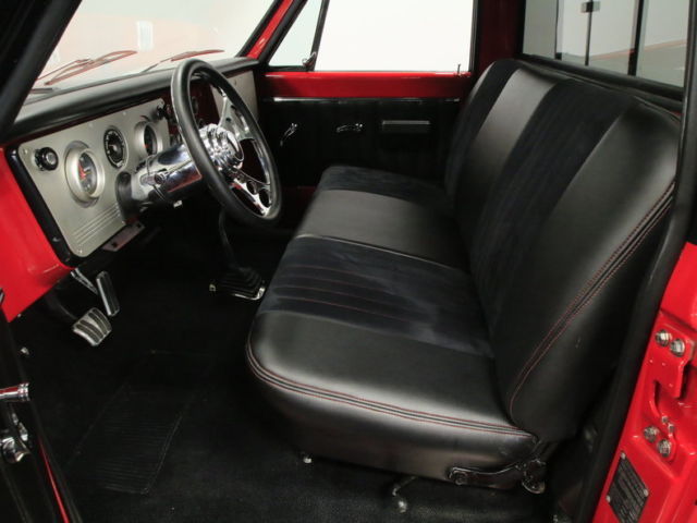 1970 Red Chevrolet C10 Pickup (Truck)
