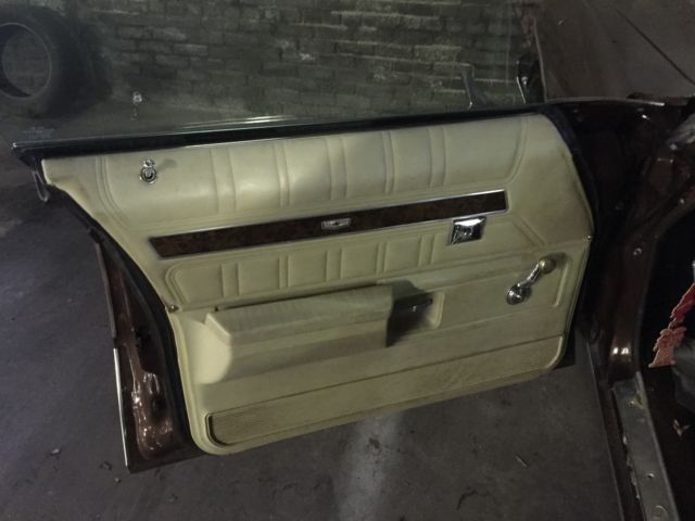 1973 Brown Chevrolet Impala Sedan