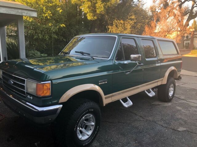 1990 Green Ford Bronco SUV