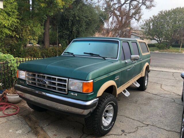 1990 Green Ford Bronco SUV
