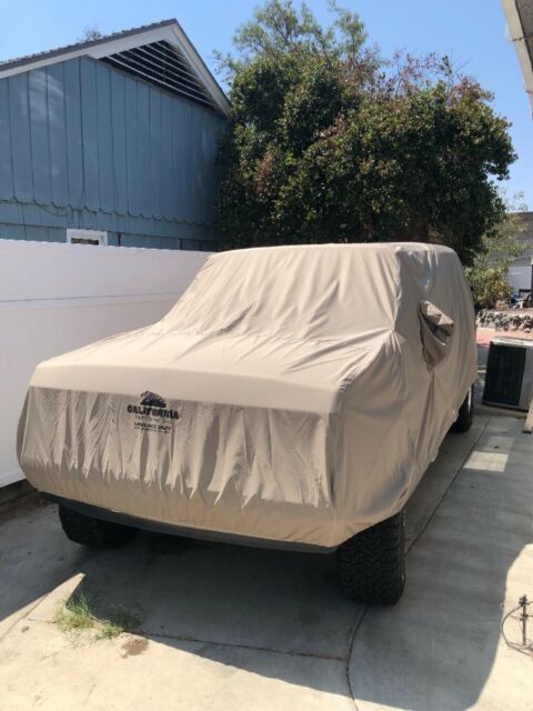 1990 Green Ford Bronco SUV